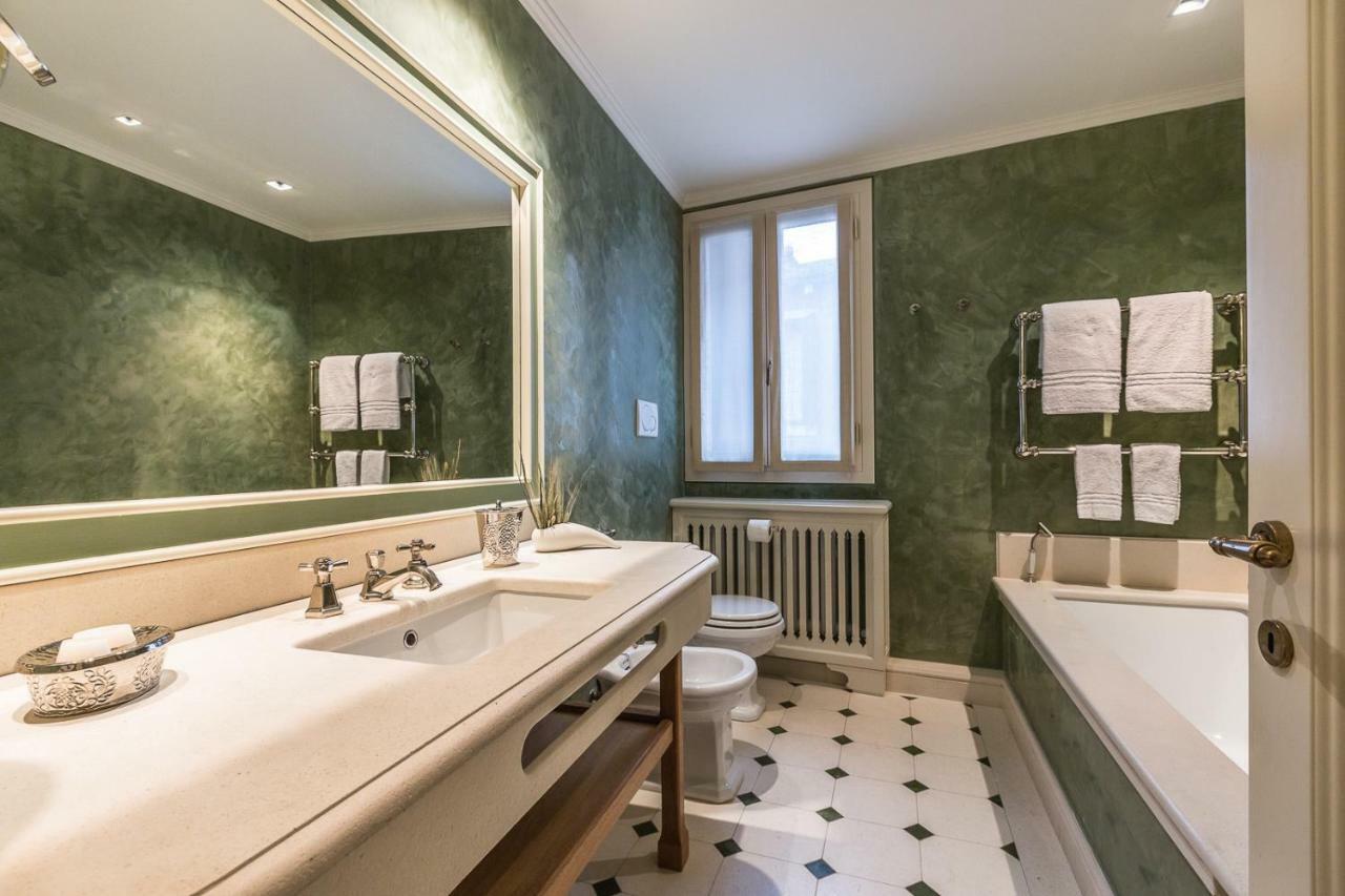 Ca' Del Teatro Terrace In San Marco District Apartman Velence Kültér fotó